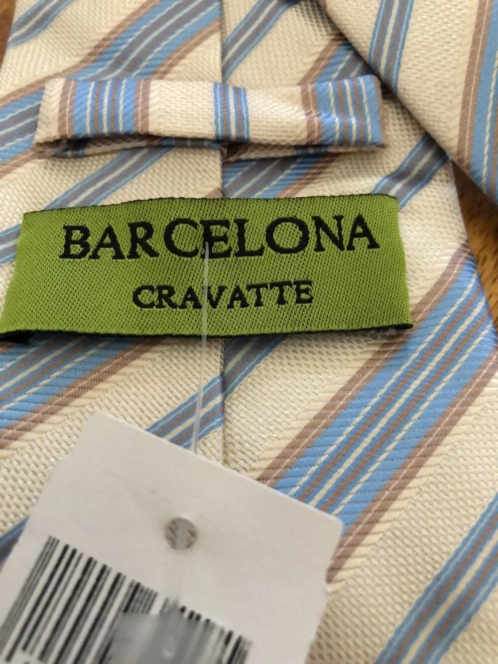 Barcelona Cravate, Diagonal Blue and Off White Striped Tie